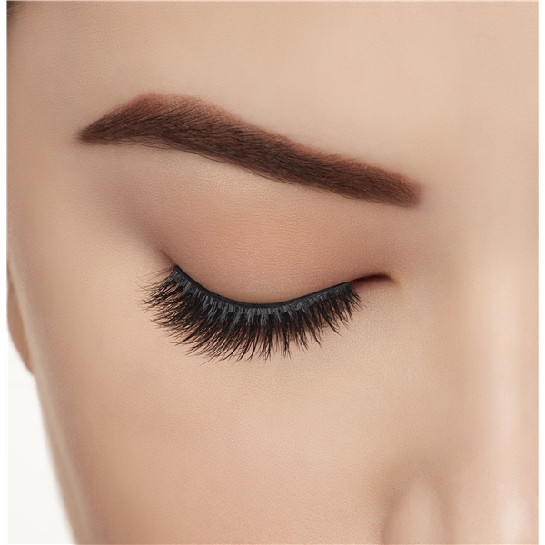 Ardell Aqua Lashes (Bild 5 av 6)