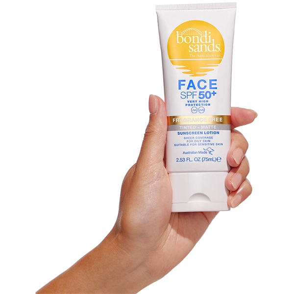 Bondi Sands SPF 50+ Matte Tinted Face Lotion (Bild 2 av 5)