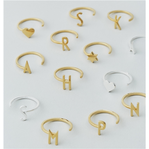 Design Letters Ring Gold A-Z (Bild 2 av 2)