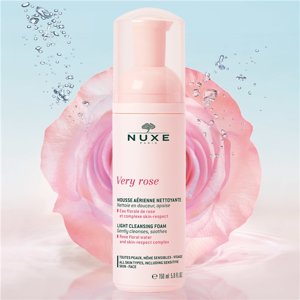 Very Rose Light Cleansing Foam (Bild 2 av 4)