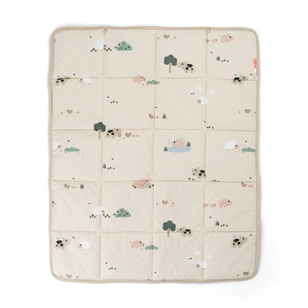 Done by Deer Play Mat Tiny Farm Sand (Bild 1 av 4)