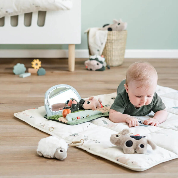 Done by Deer Play Mat Tiny Farm Sand (Bild 4 av 4)