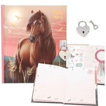 Miss Melody Dagbok m. hjärtlås