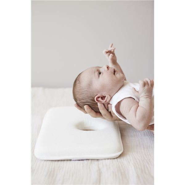 Oh, Poppy! Leo Baby Pillow (Bild 5 av 5)